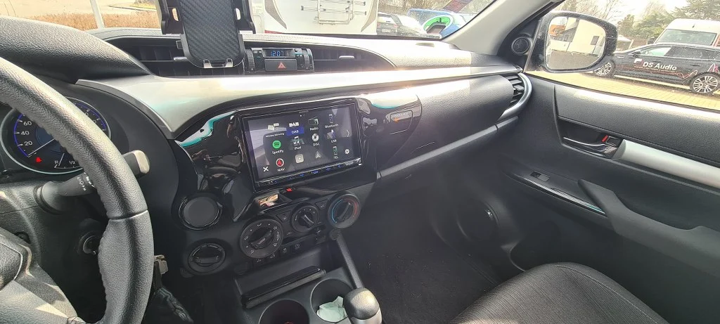 Hilux_Radio_GPS_DVD_2DIN_4