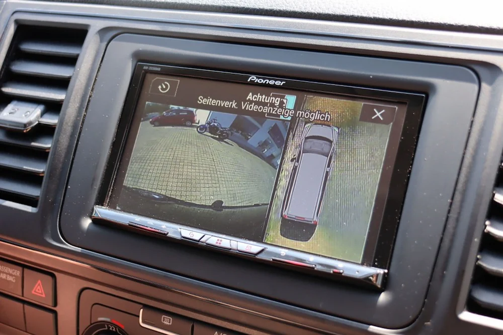 reisemobil-soundsystem-nachruesten-lassen-subwoofer-lautsprecher