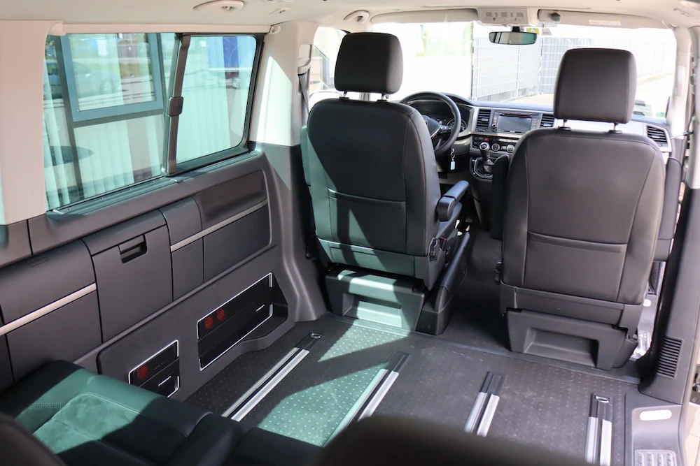 vw-t5-umbau-lautsprecher-subwoofer-endstufen-augsburg