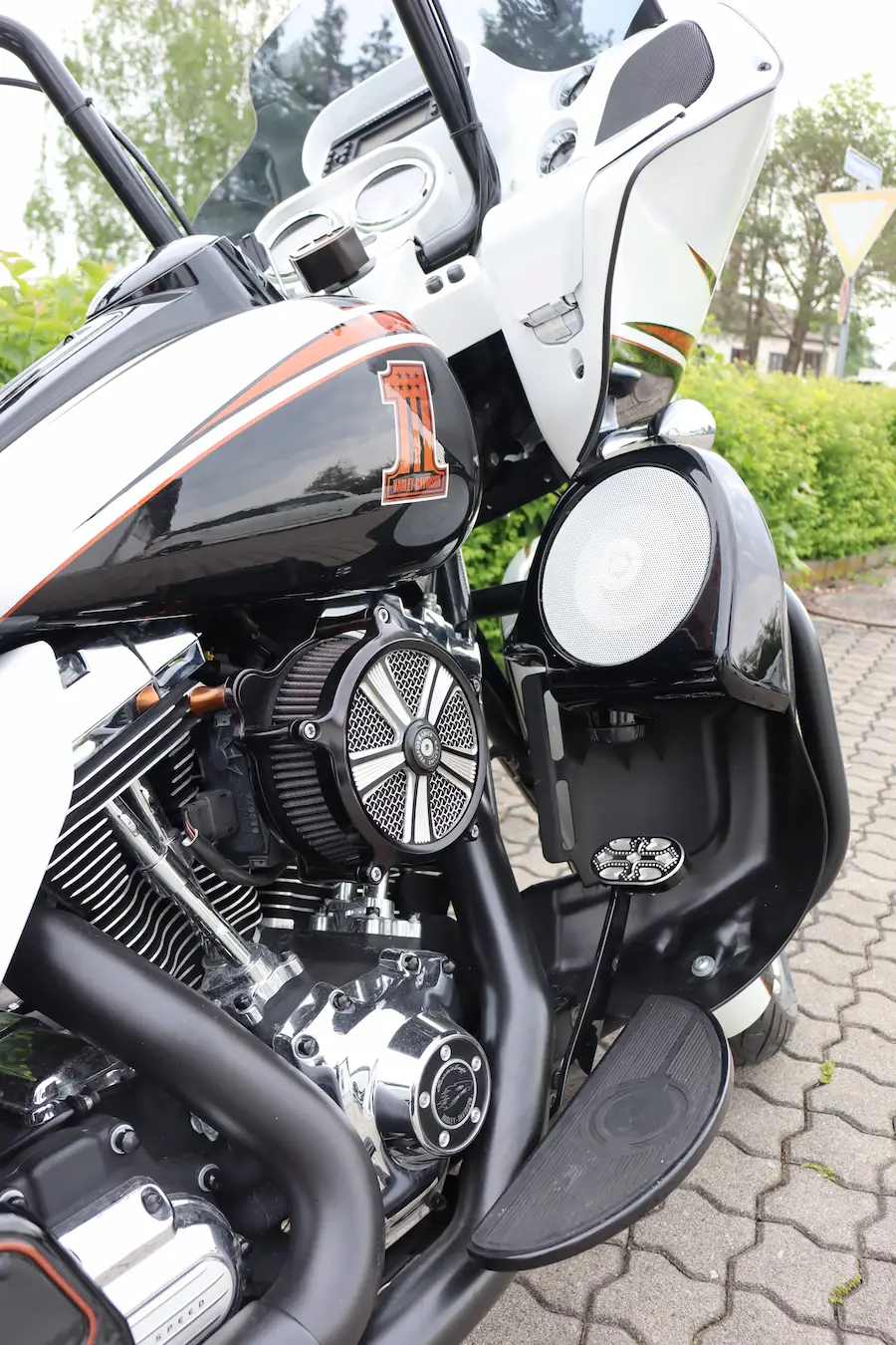 Motorräder & Freizeitmobile